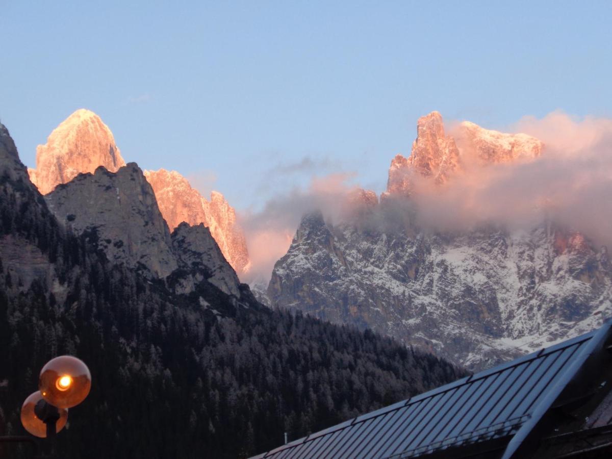 Hotel Garni Suisse San Martino Di Castrozza Εξωτερικό φωτογραφία