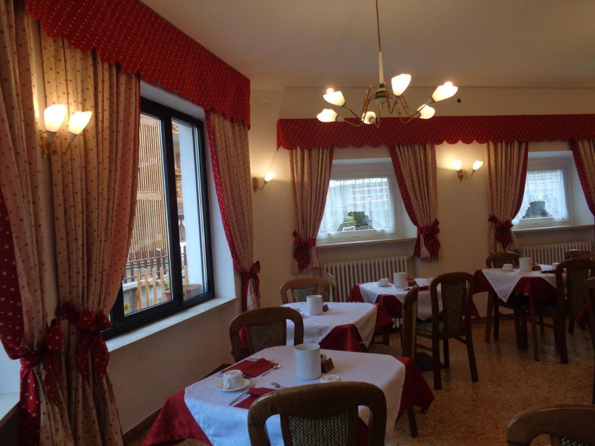 Hotel Garni Suisse San Martino Di Castrozza Εξωτερικό φωτογραφία